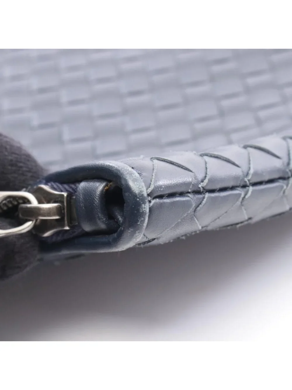 Bottega Veneta there are